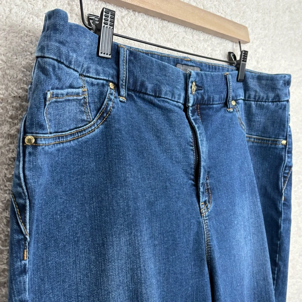Chico's Jeans Womens 2.5 (14) Blue So Slimming Girlfriend Raw Hem Slim‎ Straight
